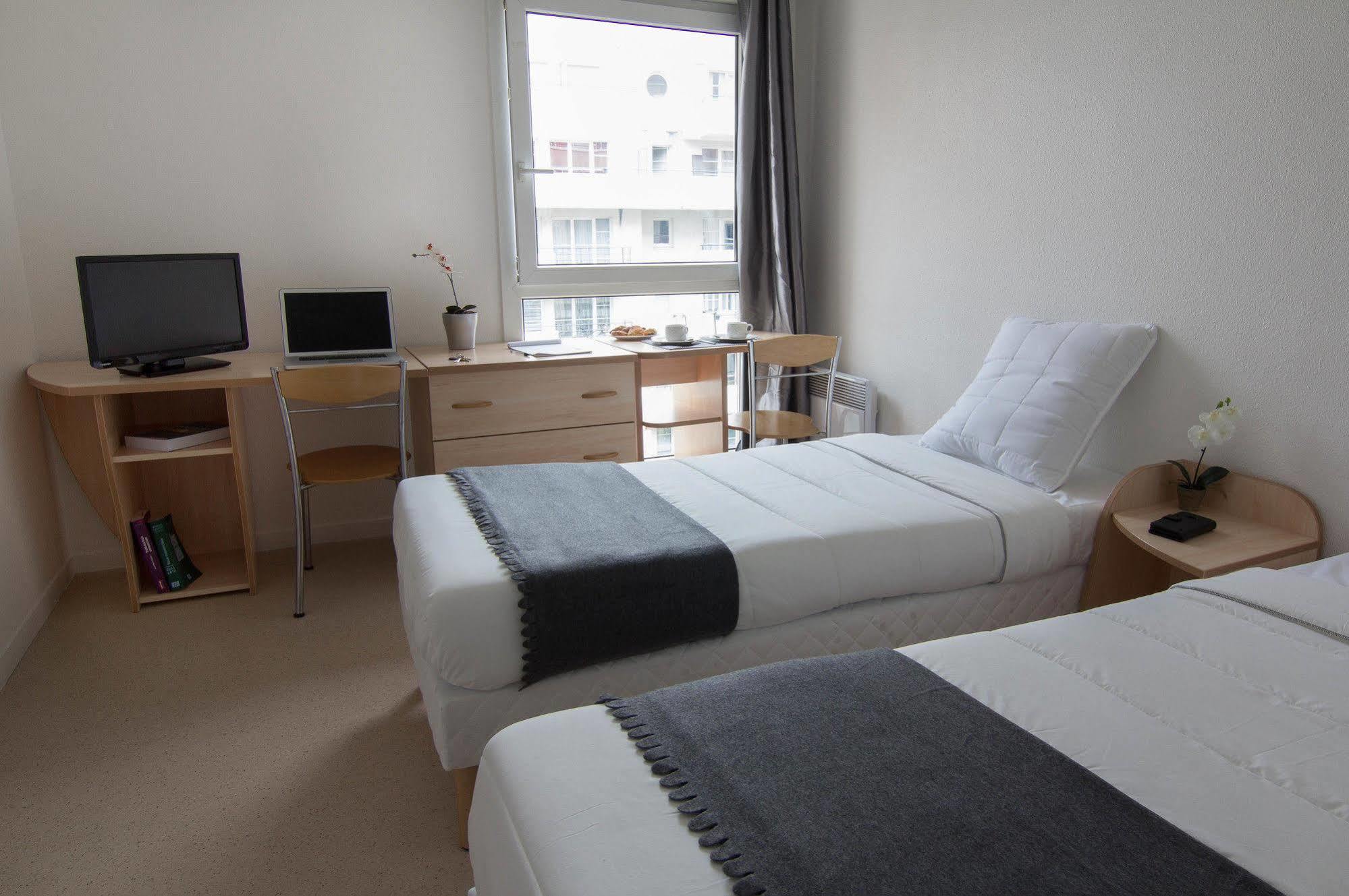 Apparthotel Pythagore Grande Arche Courbevoie Luaran gambar