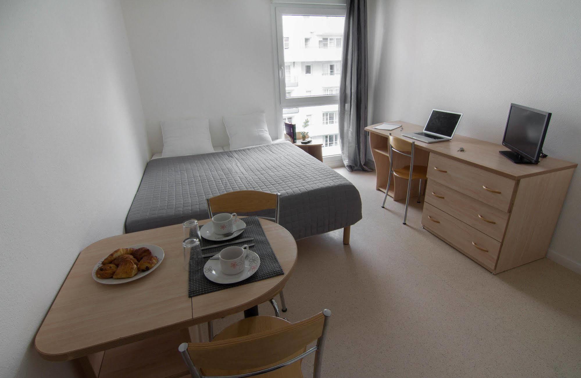 Apparthotel Pythagore Grande Arche Courbevoie Luaran gambar